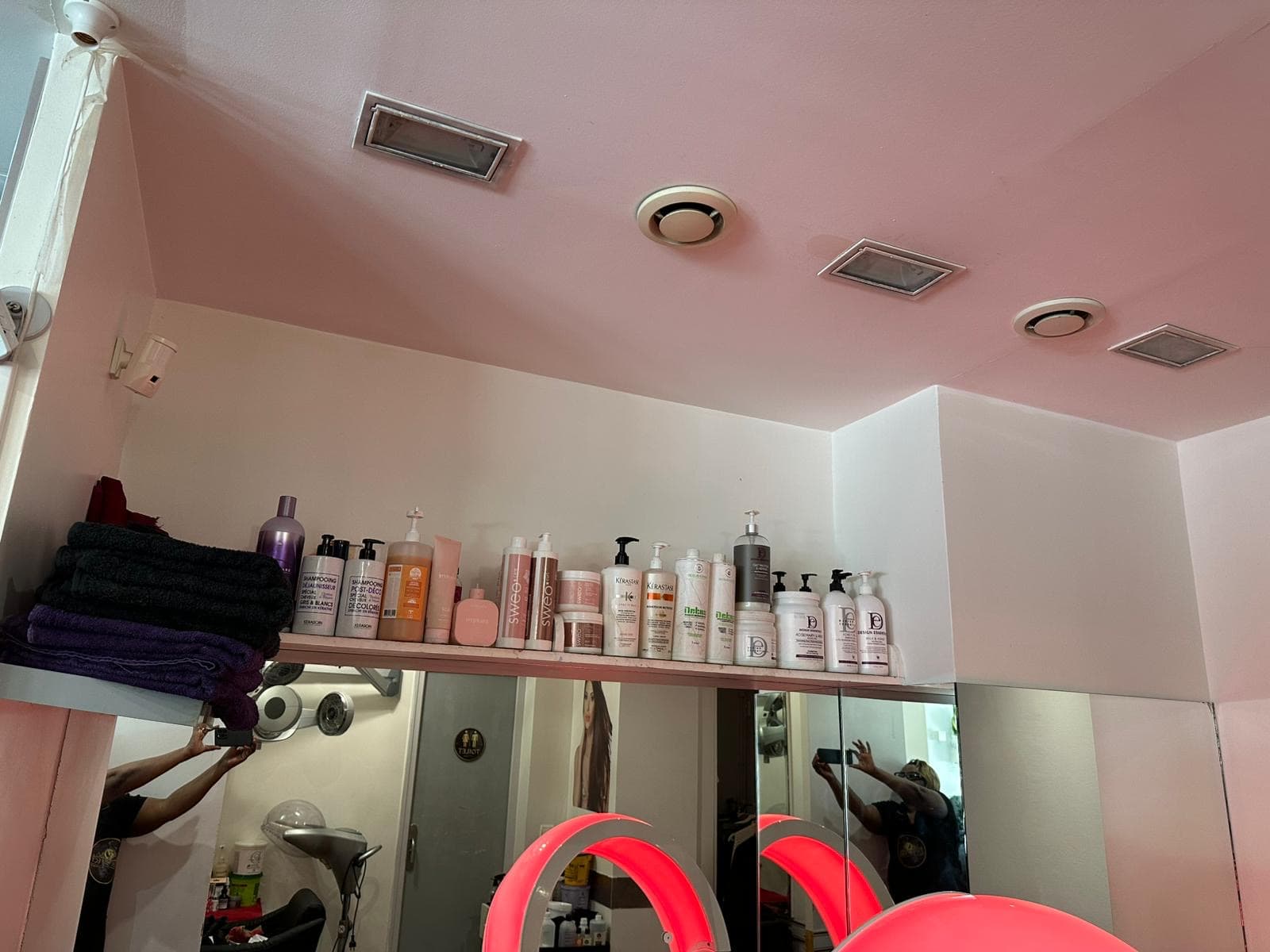 Eden Perfect — Salon 4